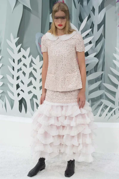 Look 68